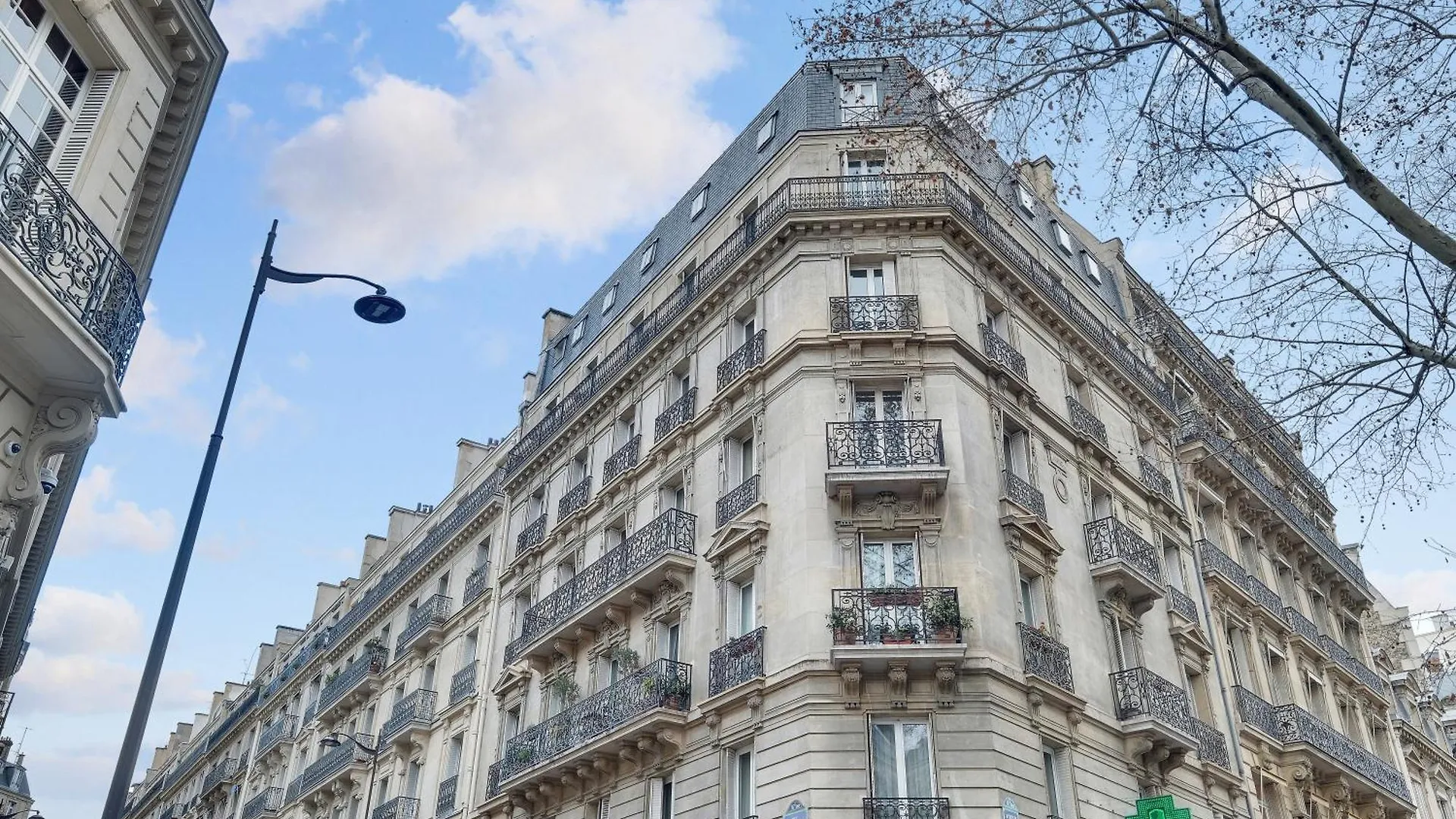 Bed & Breakfast Eiffel Tower View Residence Paris