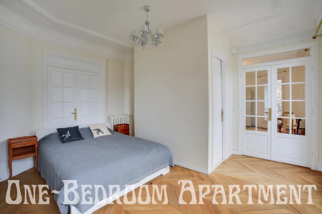 Bed and breakfast Eiffel Tower View Residence París